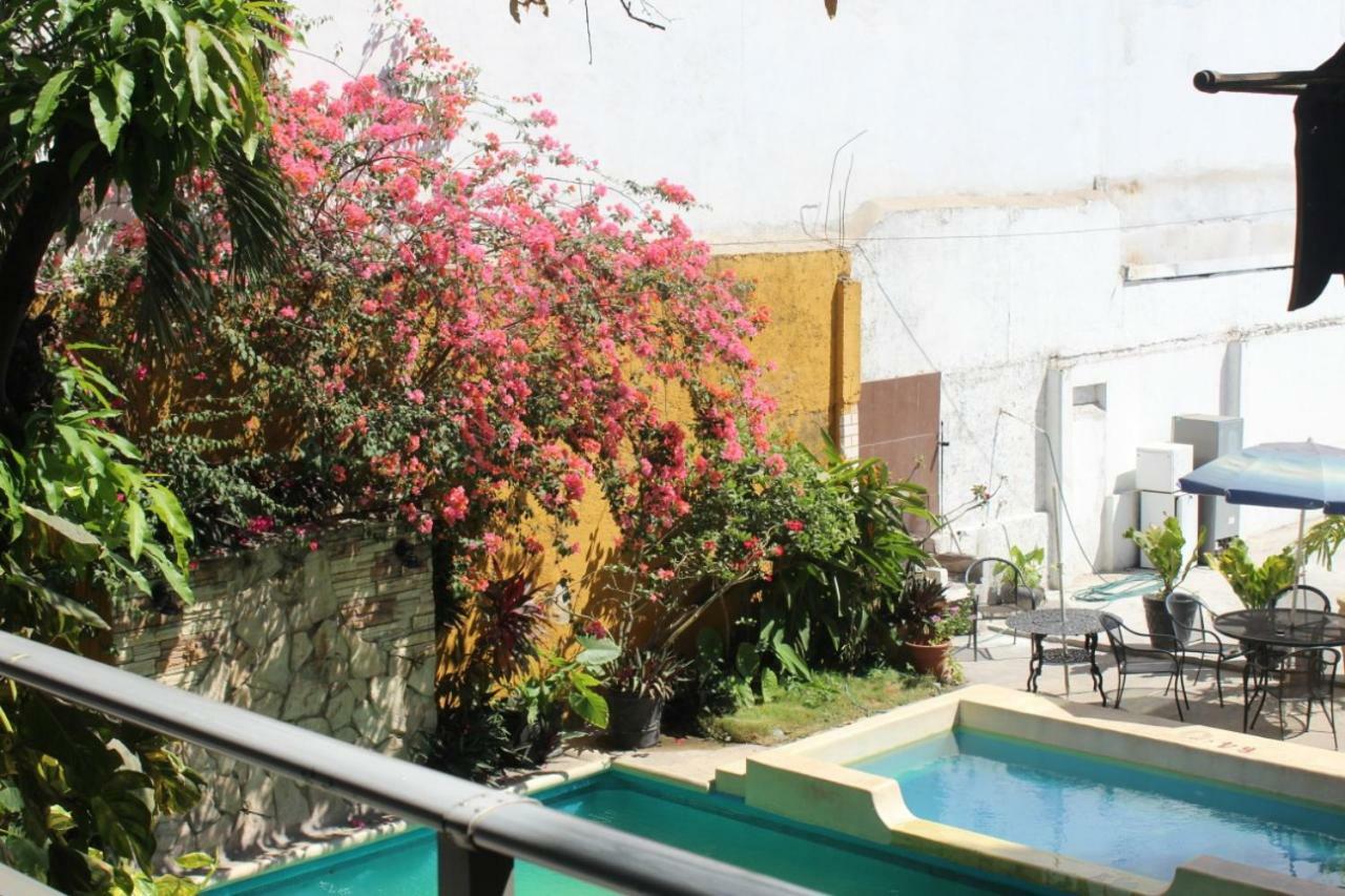 Hotel Vina Del Mar Lázaro Cárdenas Exterior foto